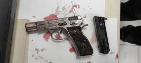 3 مشتبهين من جسر الزرقاء بشبهة حيازة سلاح